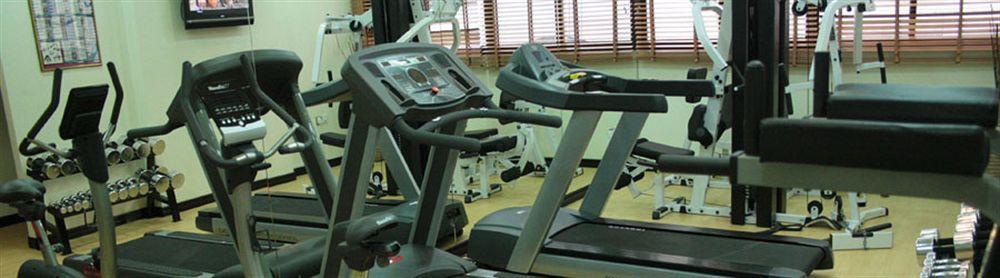 אבו דאבי Fortune Hotel Apartments מראה חיצוני תמונה