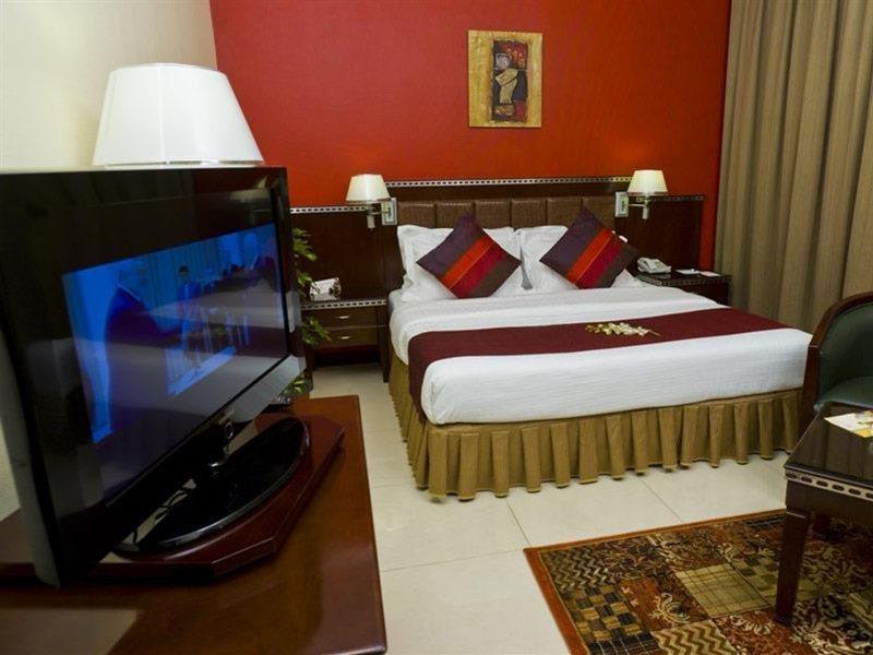 אבו דאבי Fortune Hotel Apartments מראה חיצוני תמונה