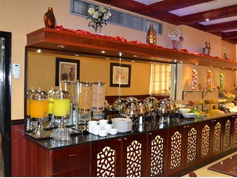 אבו דאבי Fortune Hotel Apartments מראה חיצוני תמונה
