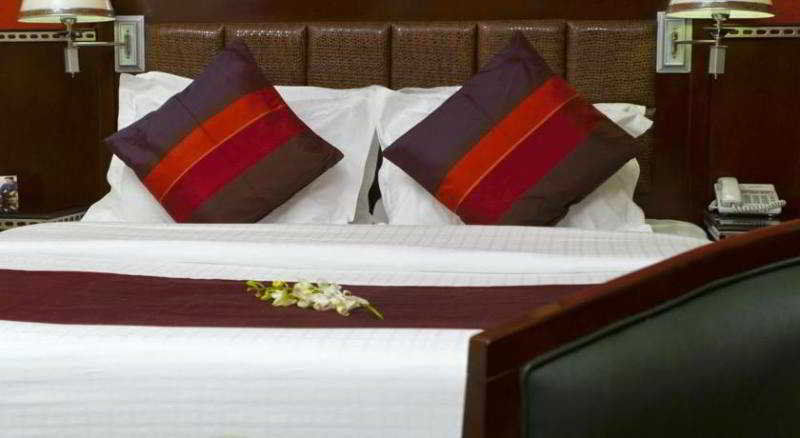 אבו דאבי Fortune Hotel Apartments מראה חיצוני תמונה
