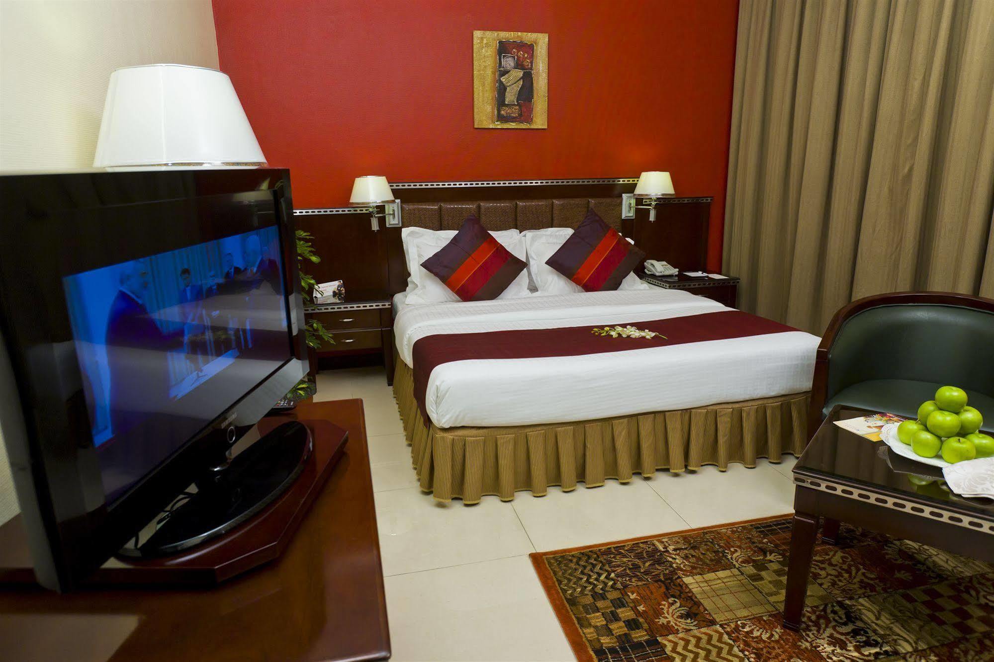 אבו דאבי Fortune Hotel Apartments מראה חיצוני תמונה